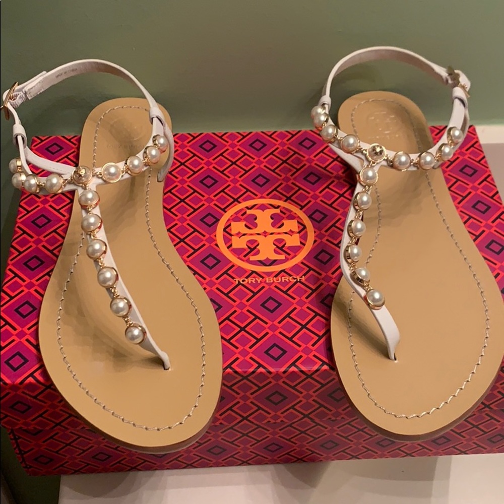 Tory Burch Emmy Pearl Sandal In Linen White
